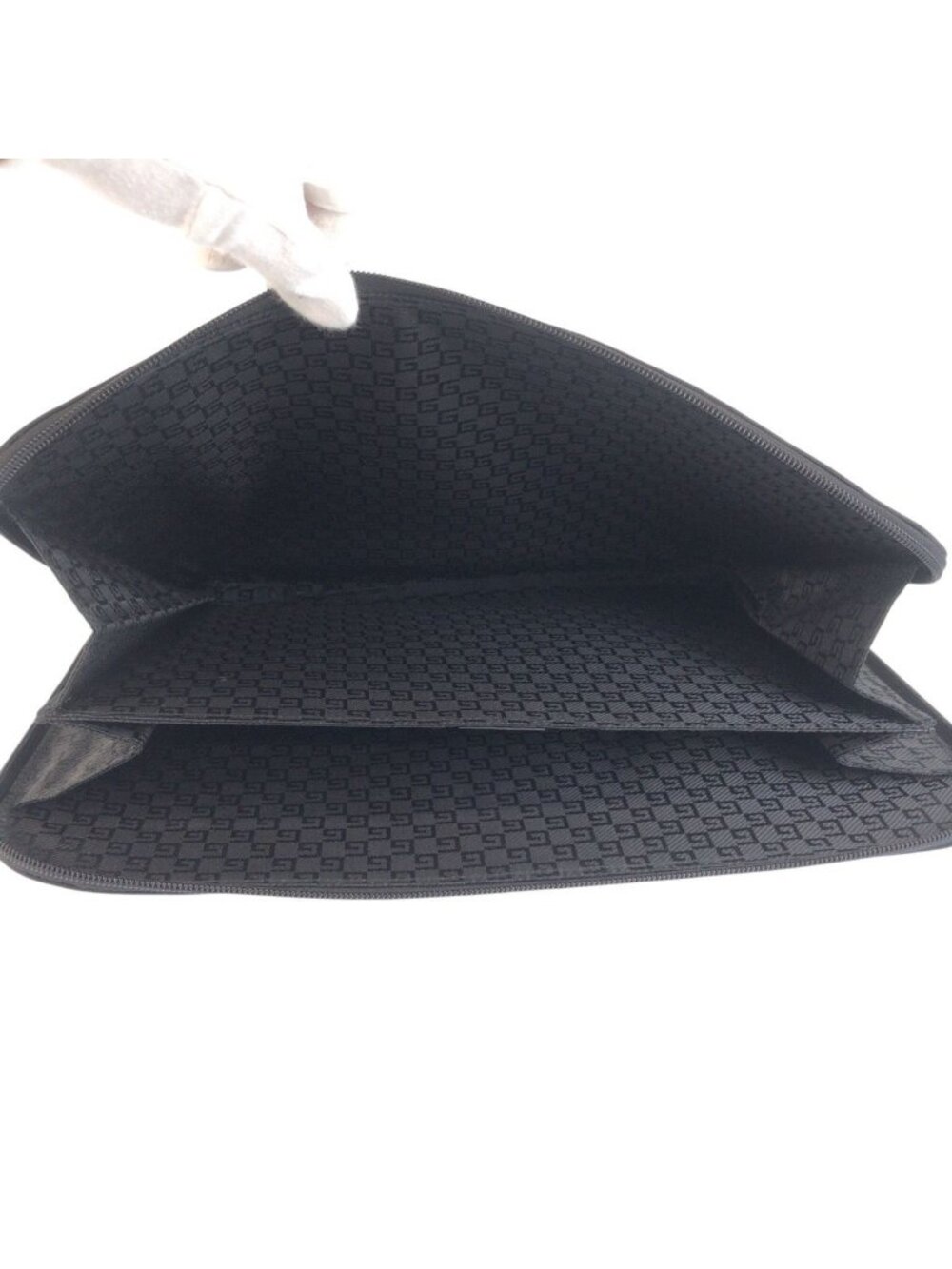 ★SOLD★ Gucci Black Silver Nylon Clutch - Picture 8 of 9